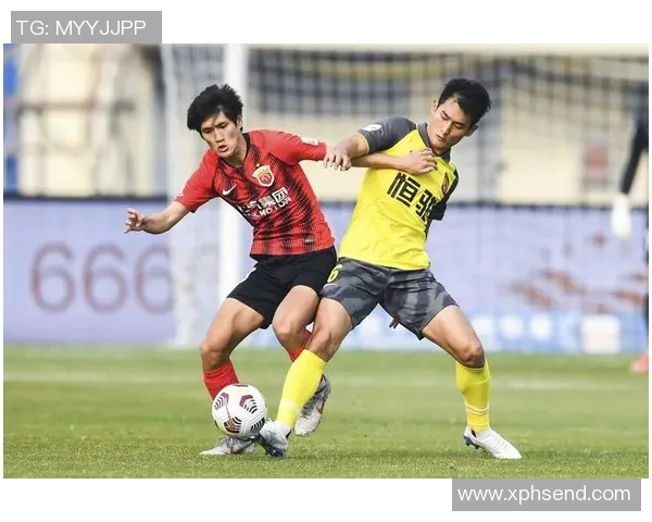 赛后分析：广州足球队与上海足球队实力对比及比赛亮点回顾