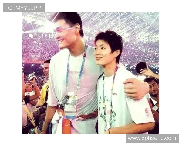 迎接姚明归来的热情与期待汇聚成一片欢腾的海洋